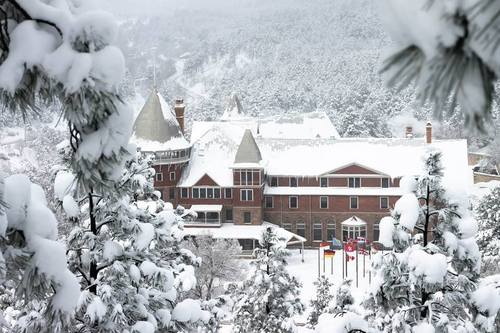 Nhìn về phía&nbsp;trước