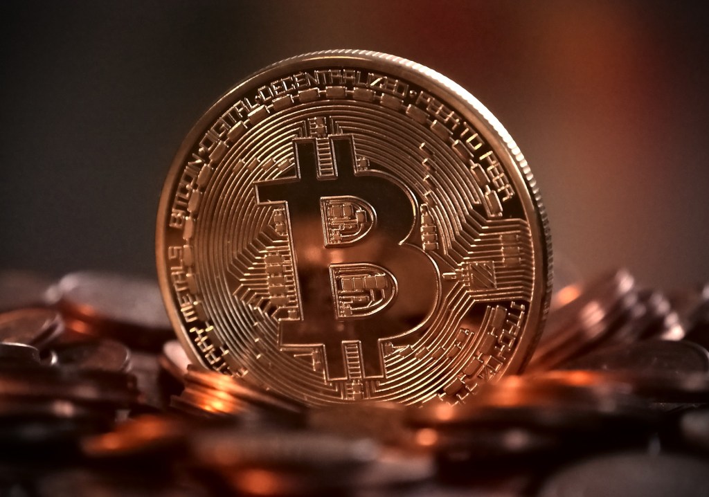 Bitcoin: bong bóng hay giá trị&nbsp;thực?